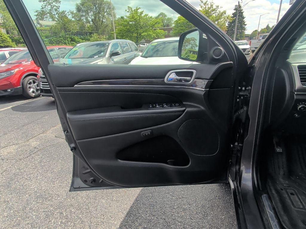 2018 Jeep Grand Cherokee Overland Worcester MA