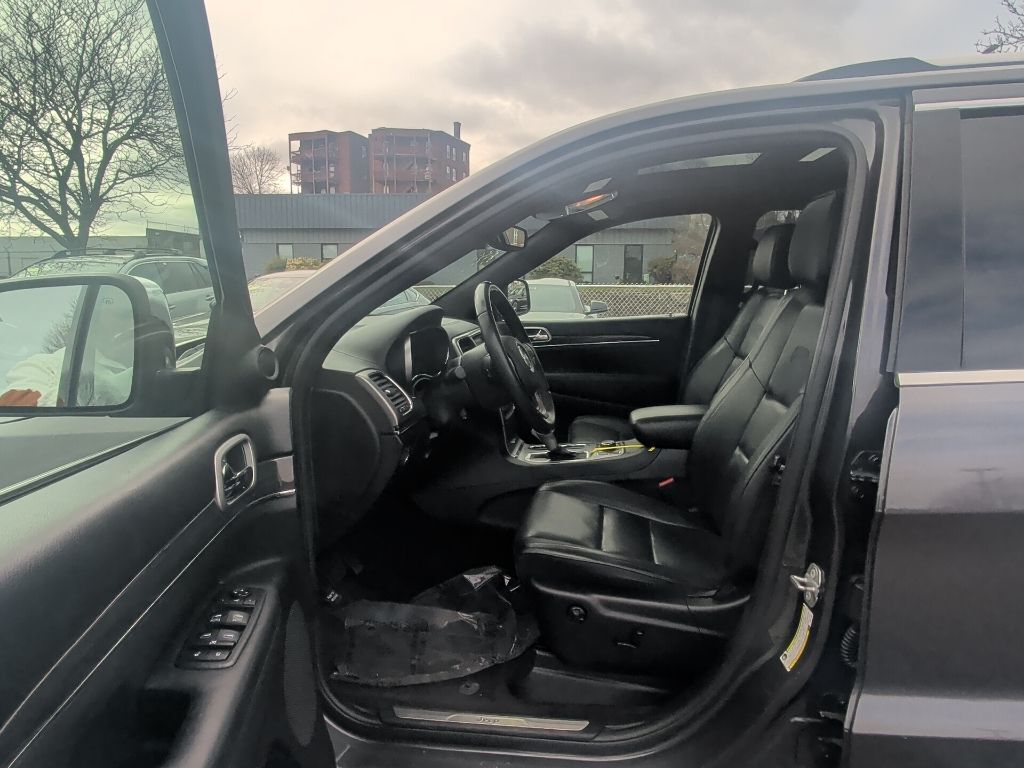 2018 Jeep Grand Cherokee Overland Worcester MA