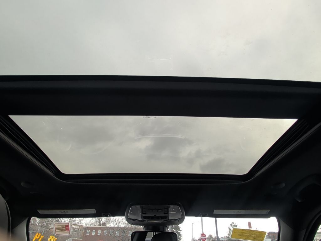 2018 Jeep Grand Cherokee Overland Worcester MA