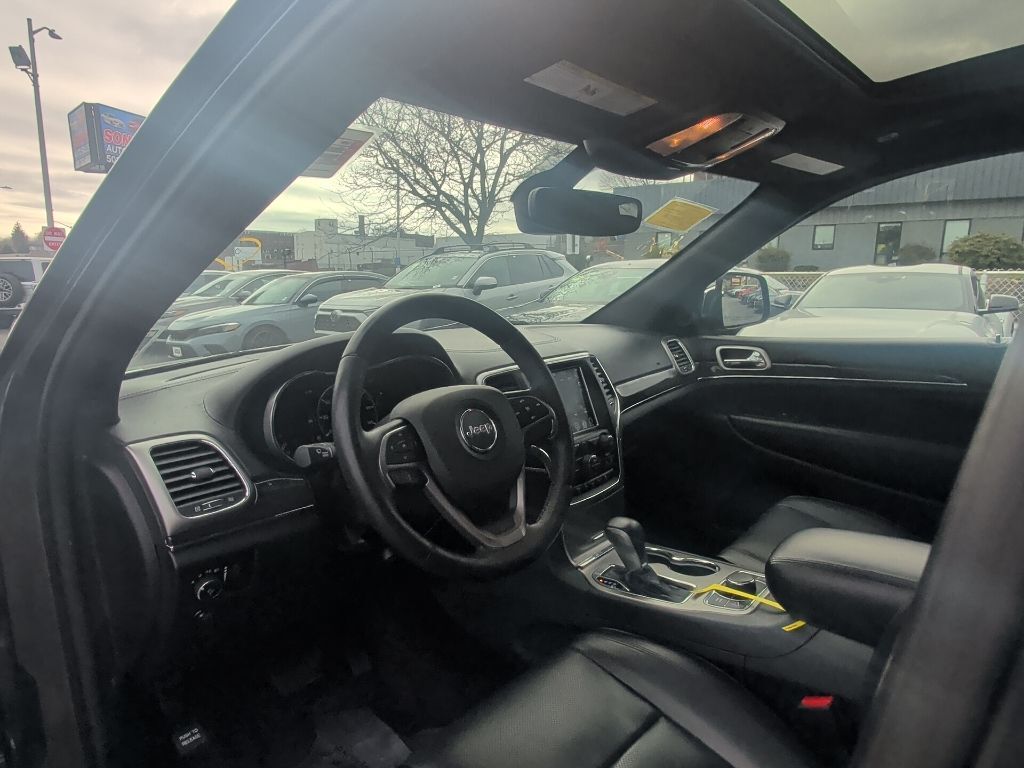 2018 Jeep Grand Cherokee Overland Worcester MA