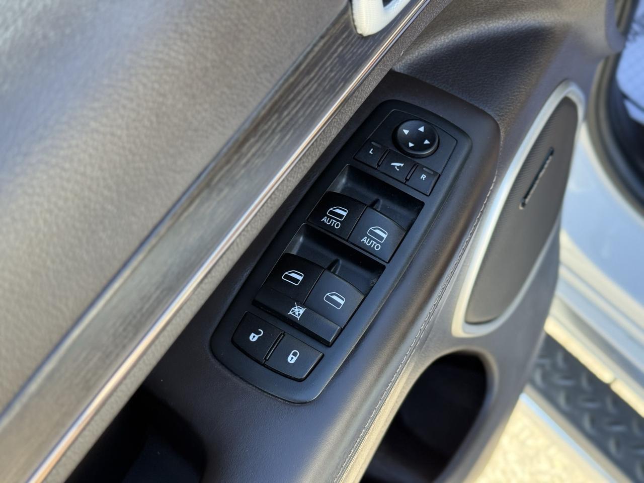 2018 Jeep Grand Cherokee Summit Crestwood KY