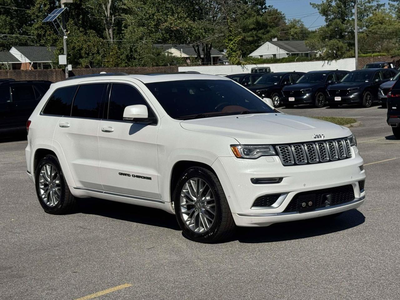 2018 Jeep Grand Cherokee Summit