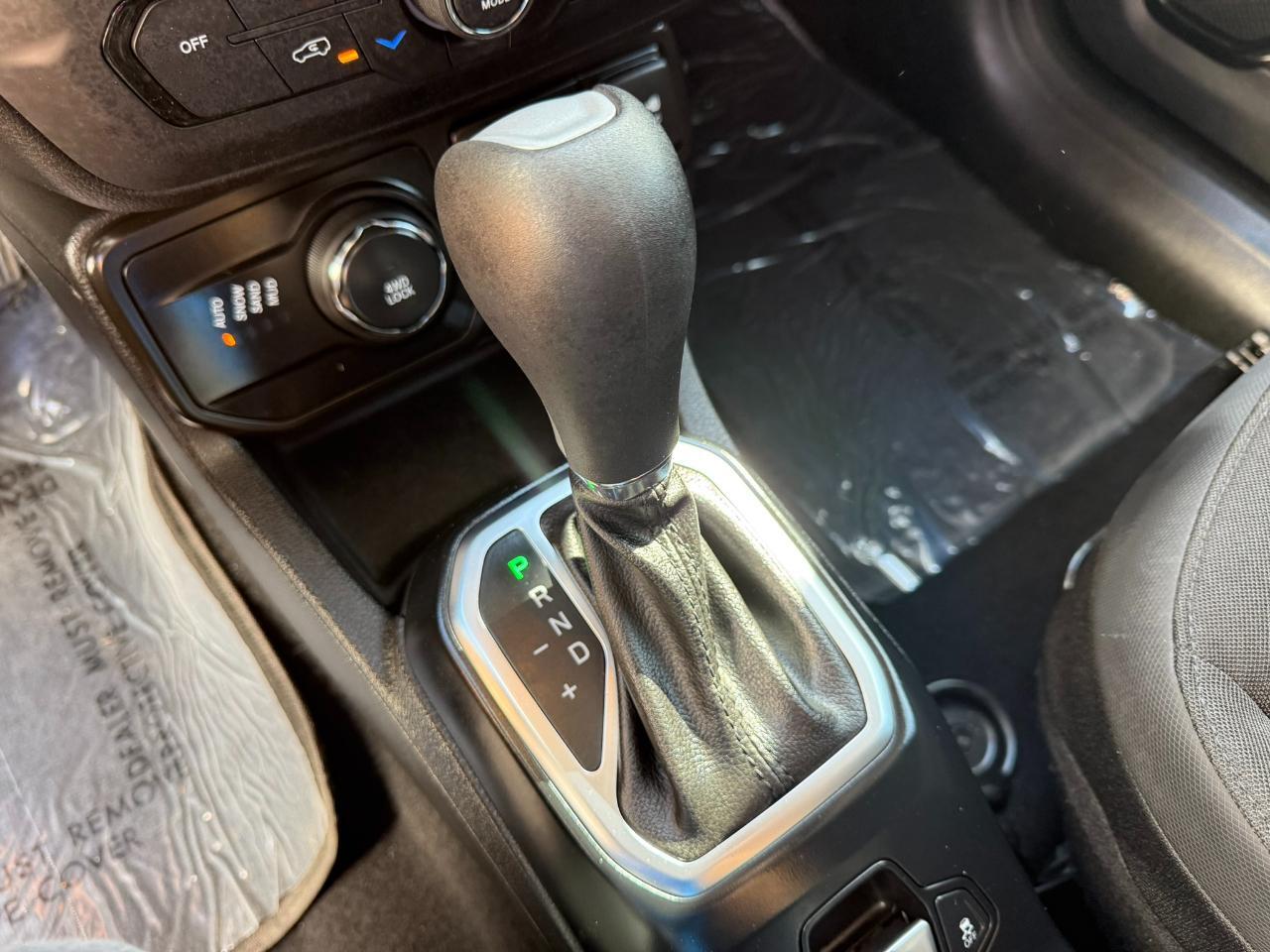 2018 Jeep Renegade LATITUDE 4X4 Jacksonville FL