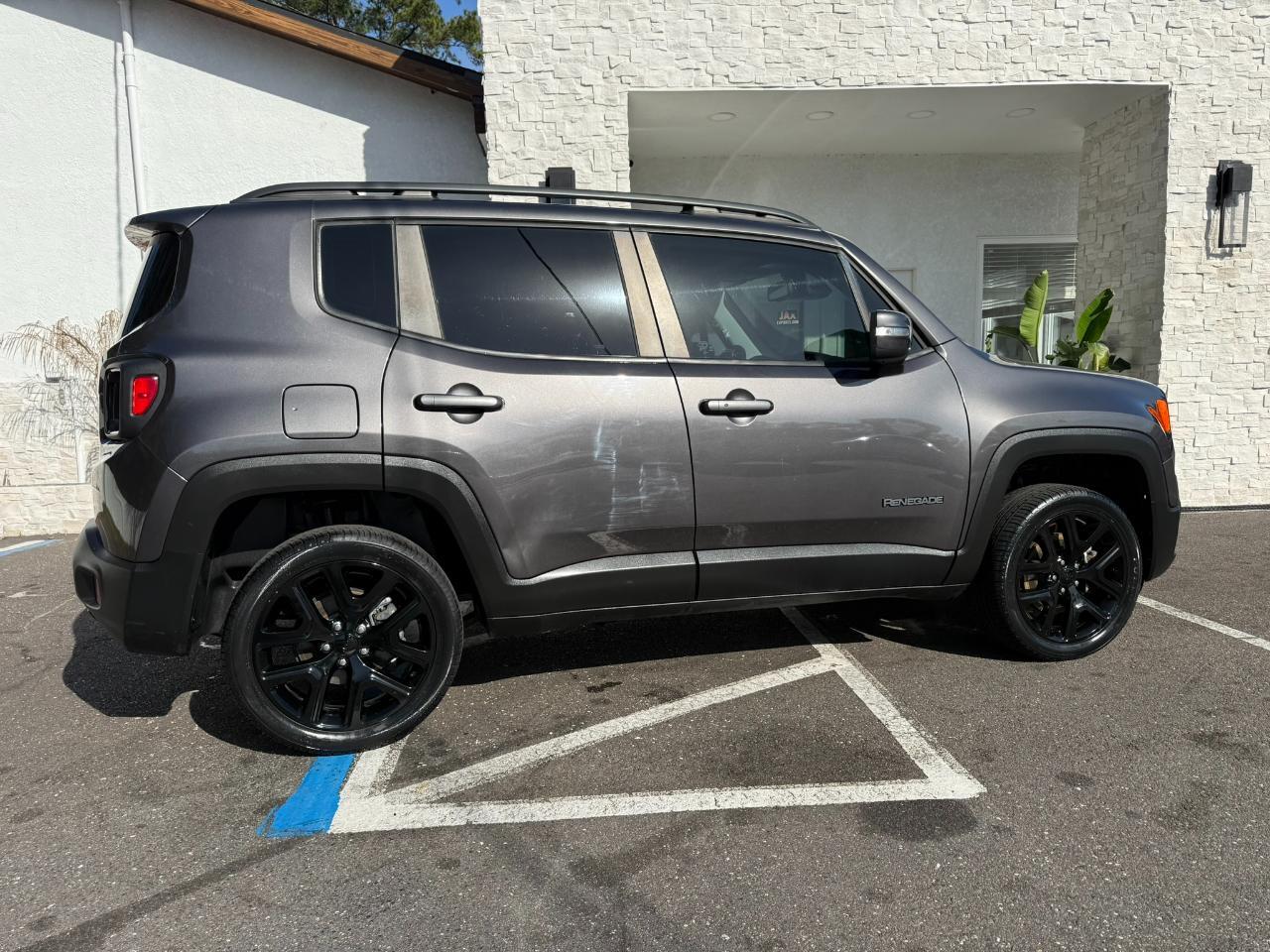 2018 Jeep Renegade LATITUDE 4X4 Jacksonville FL