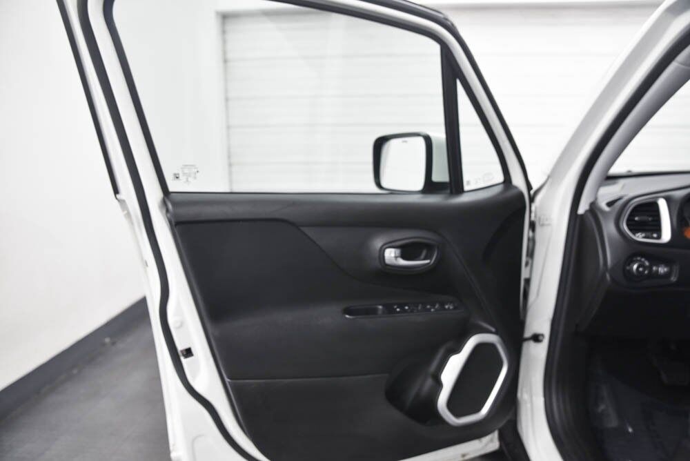 2018 Jeep Renegade Latitude AKRON OH