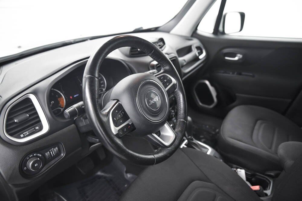 2018 Jeep Renegade Latitude AKRON OH