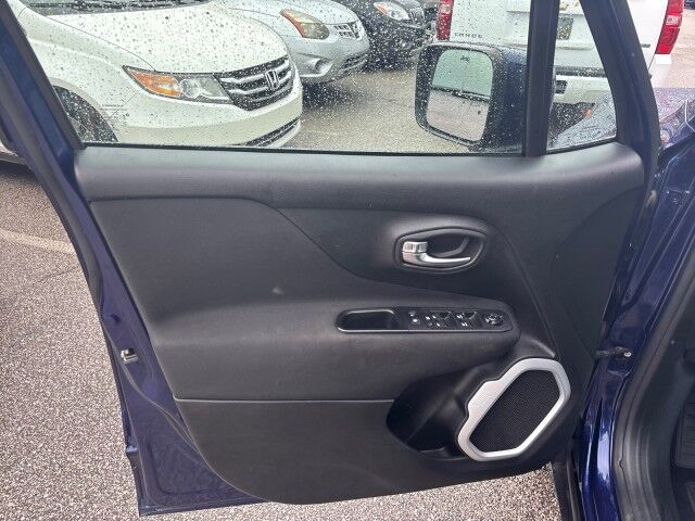 2018 Jeep Renegade Latitude Cleveland OH