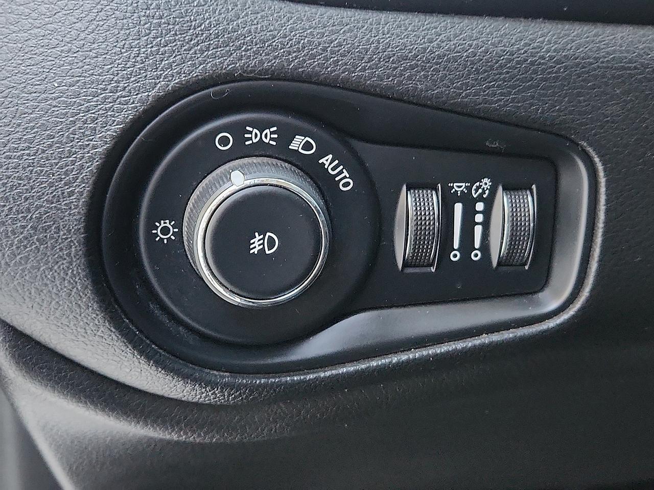 2018 Jeep Renegade Latitude FWD Lubbock TX