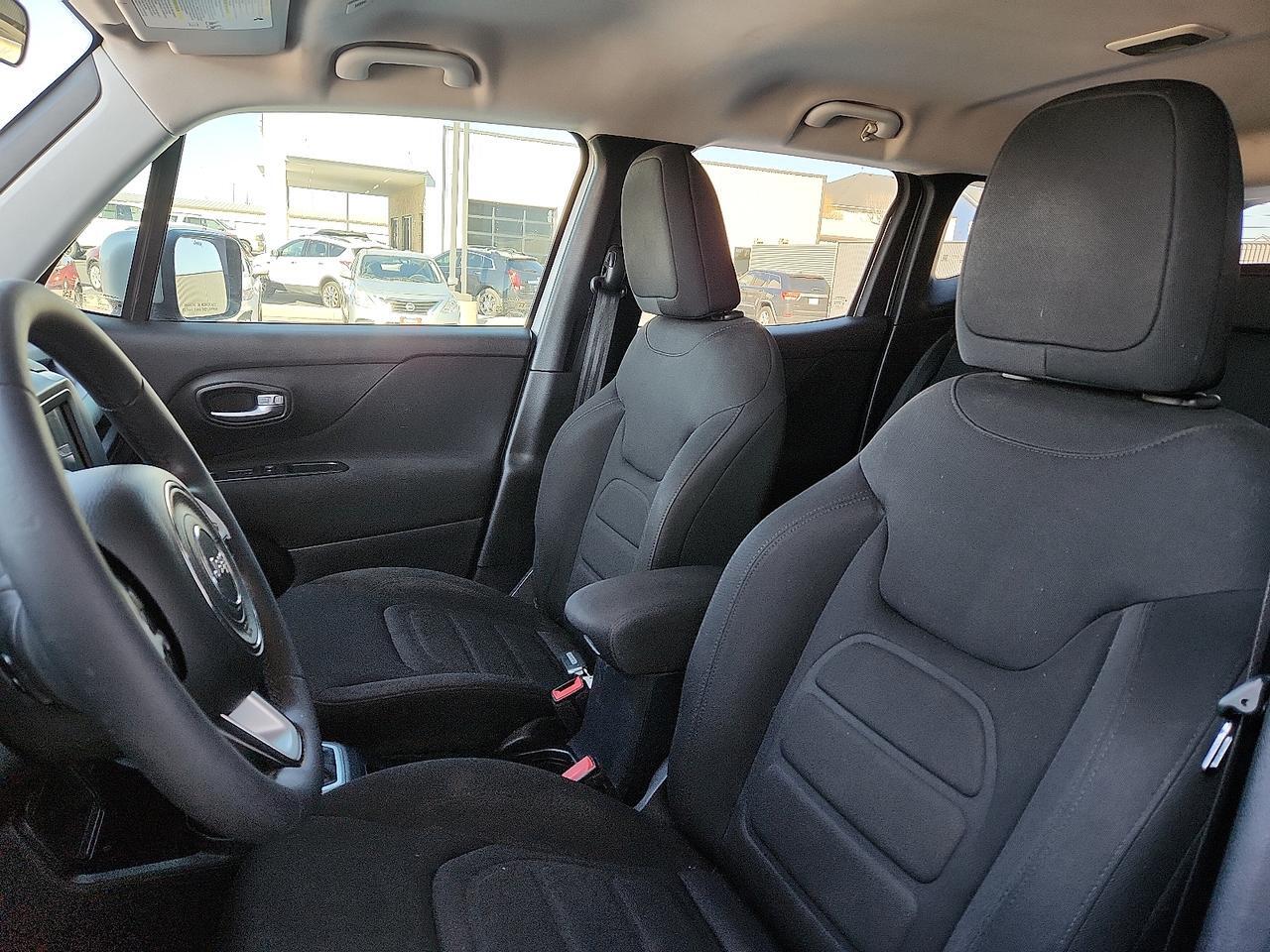 2018 Jeep Renegade Latitude FWD Lubbock TX