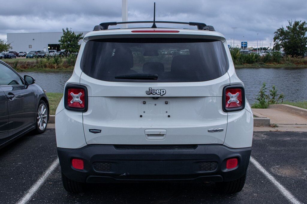 2018 Jeep Renegade Latitude photo 5