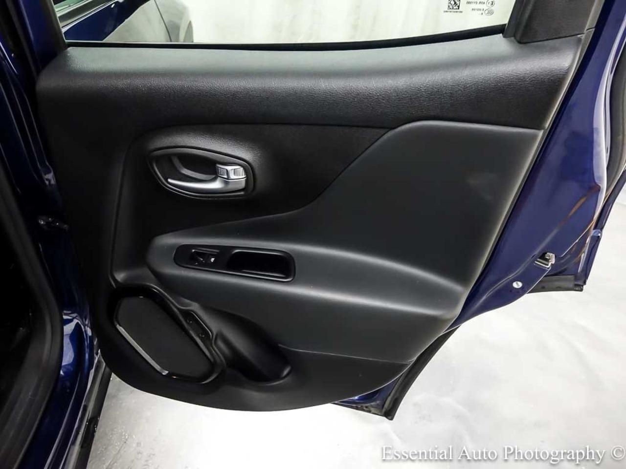 2018 Jeep Renegade Latitude Willowbrook IL