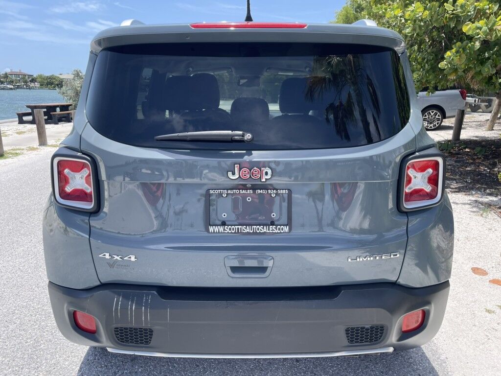2018 Jeep Renegade Limited 4x4-Apple Carplay- Navigation Sarasota FL