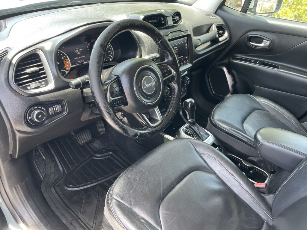 2018 Jeep Renegade Limited 4x4-Apple Carplay- Navigation Sarasota FL