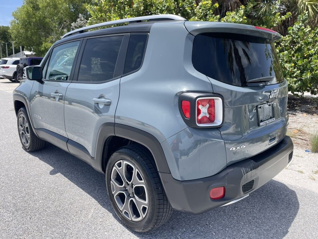 2018 Jeep Renegade Limited 4x4-Apple Carplay- Navigation Sarasota FL