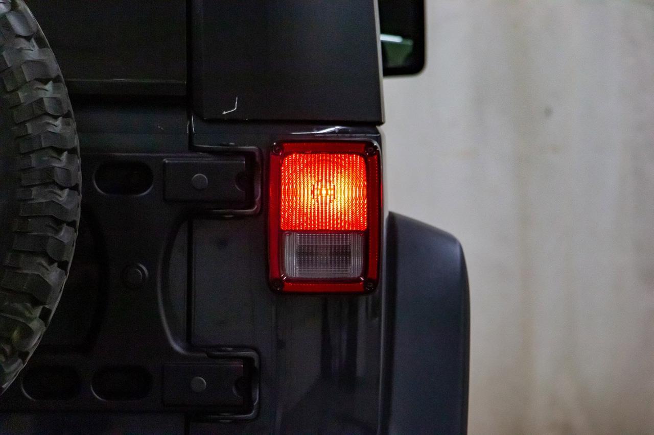 2018 Jeep Wrangler JK 4x4 Rubicon Manual Nav Red Deer AB