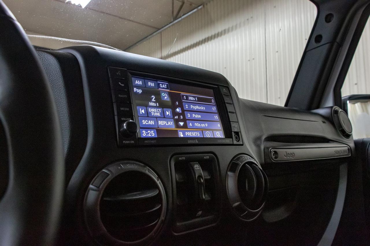 2018 Jeep Wrangler JK 4x4 Unlimited Willy's Red Deer AB