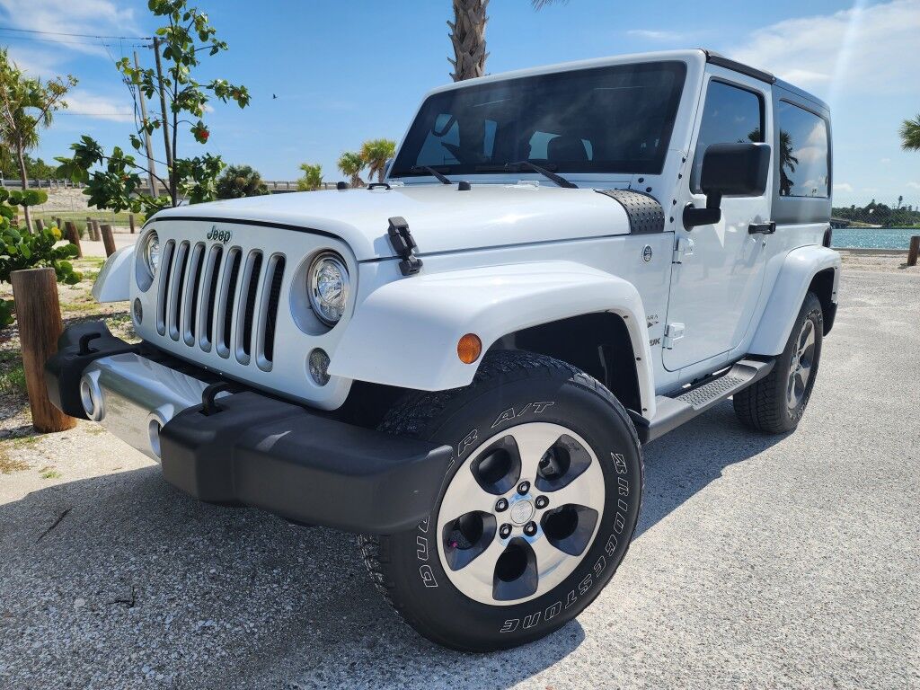 2018 Jeep Wrangler JK ALTITUDE~EXCELLENT CONDITION~LOW MILES~4X4~CHROME SHIFT KNOB~CRUISE CONTROL~FULL SIZE SPARE TIRE~REMOVABLE ROOF~TOW HOOKS Sarasota FL