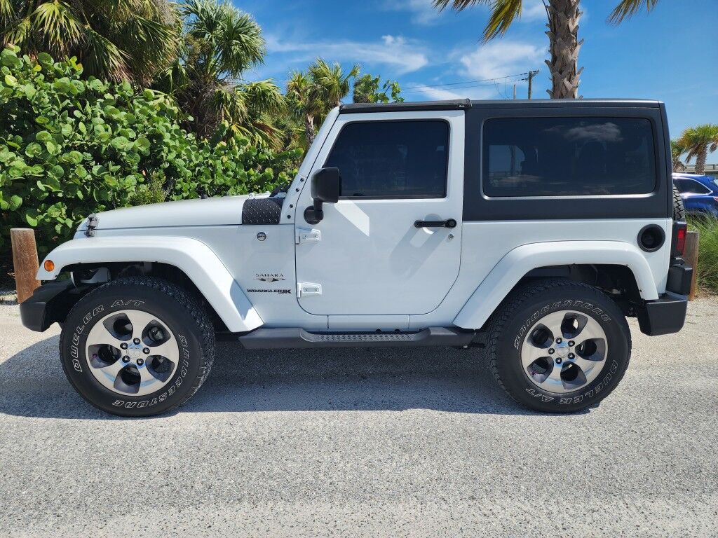 2018 Jeep Wrangler JK ALTITUDE~EXCELLENT CONDITION~LOW MILES~4X4~CHROME SHIFT KNOB~CRUISE CONTROL~FULL SIZE SPARE TIRE~REMOVABLE ROOF~TOW HOOKS Sarasota FL