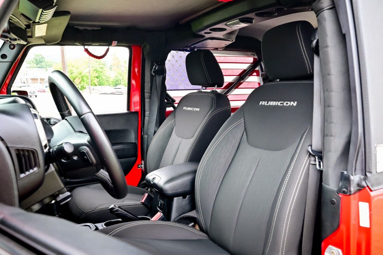 2018 Jeep Wrangler Rubicon photo 16