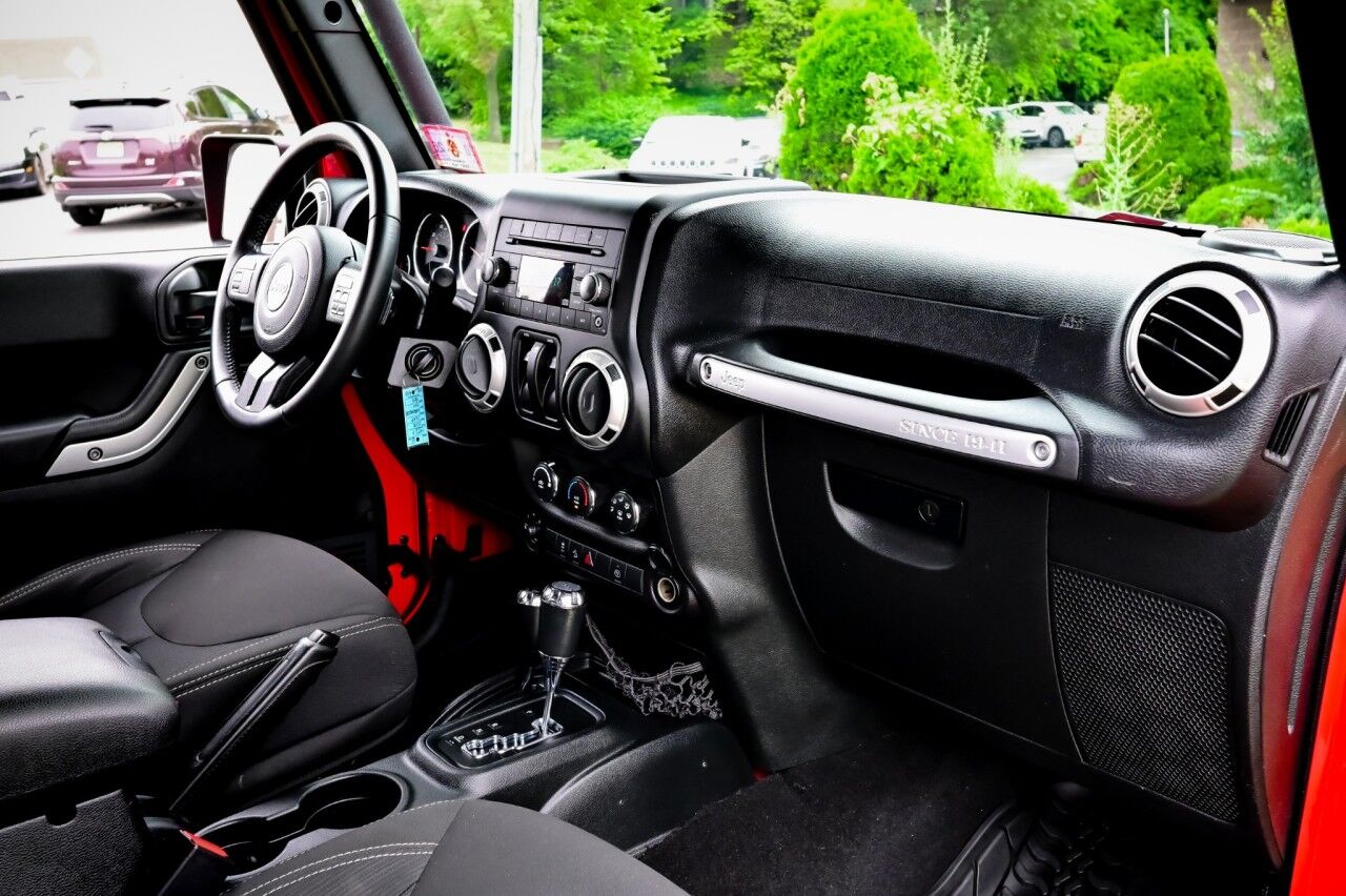 2018 Jeep Wrangler Rubicon photo 20