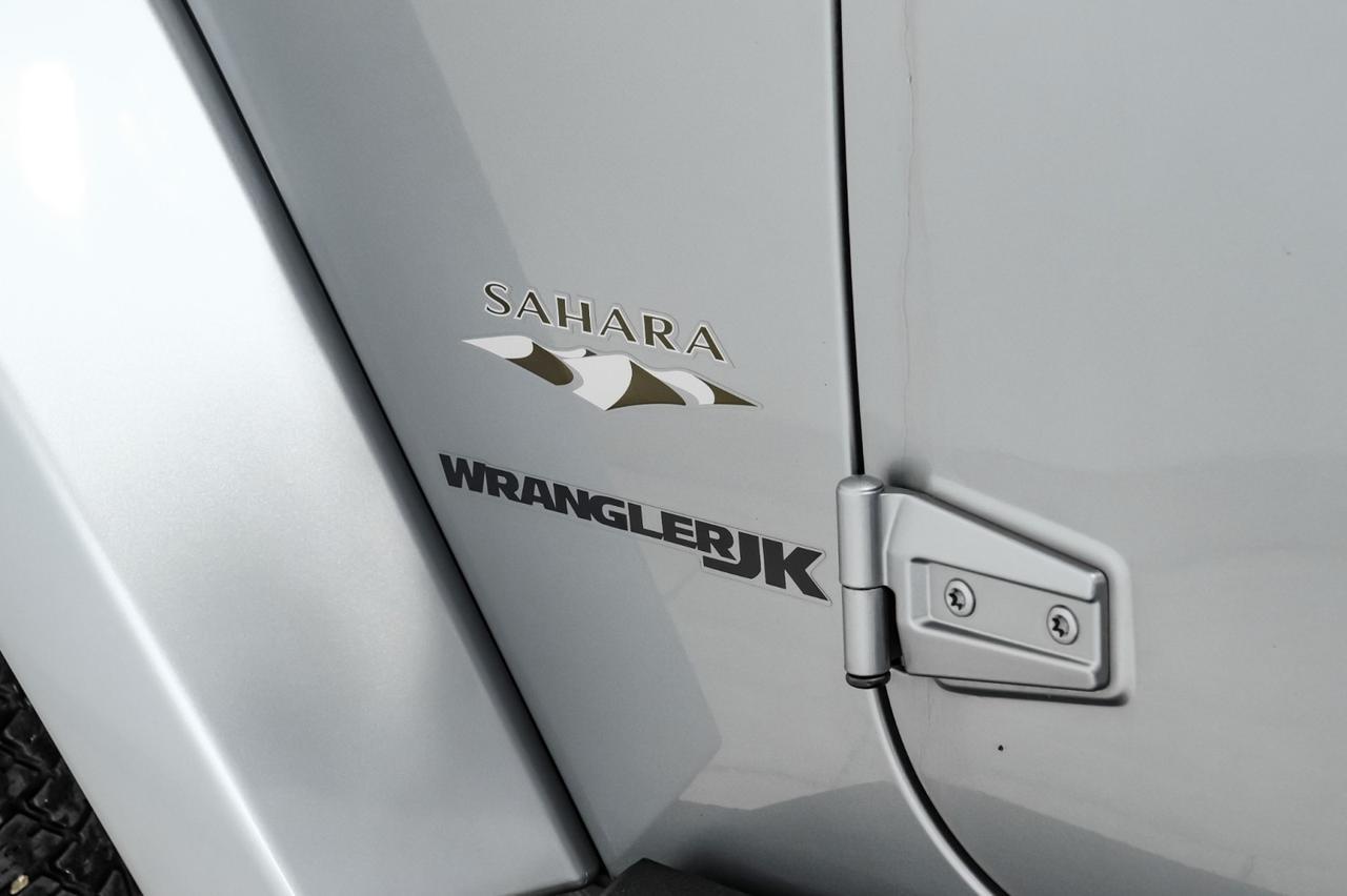 2018 Jeep Wrangler JK SAHARA 4WD AUTOMATIC SOFT TOP CONVERTIBLE CRUISE CONTROL TOW HITCH ALLOY WHEELS Carrollton TX