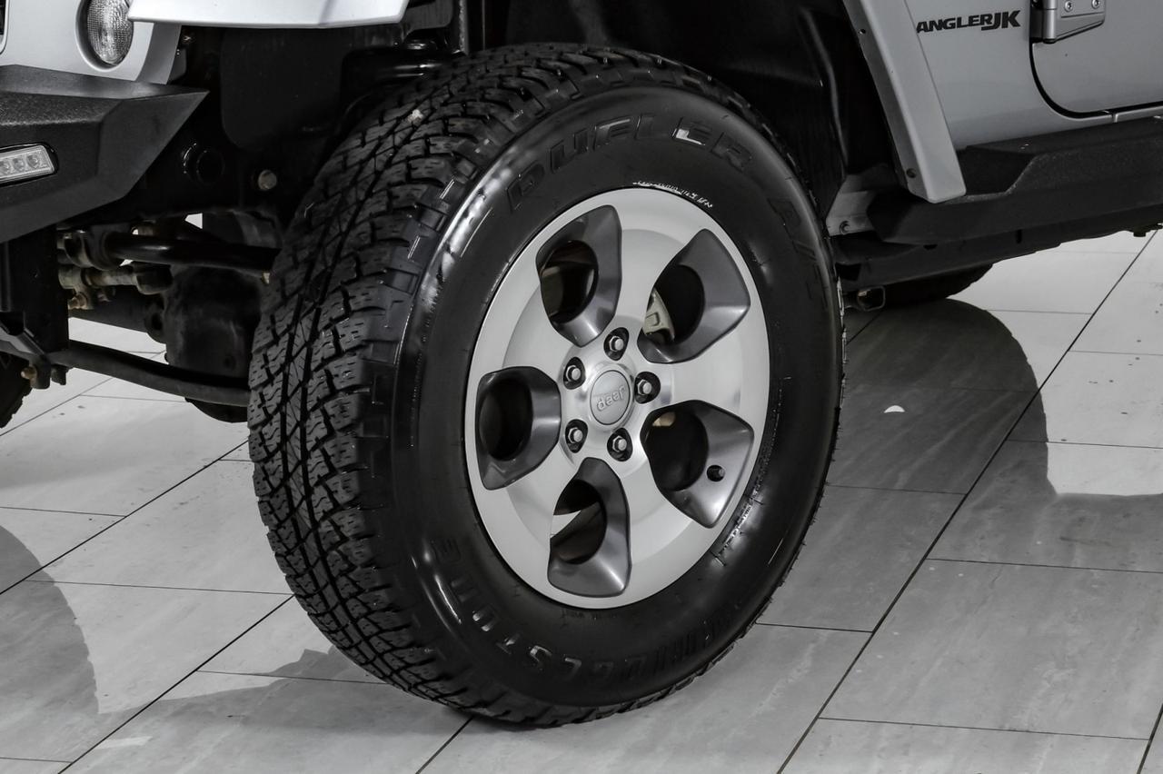 2018 Jeep Wrangler JK SAHARA 4WD AUTOMATIC SOFT TOP CONVERTIBLE CRUISE CONTROL TOW HITCH ALLOY WHEELS Carrollton TX