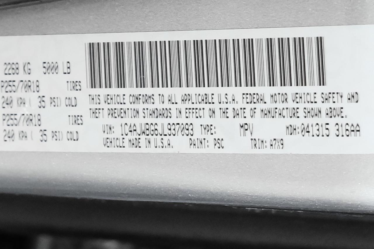 2018 Jeep Wrangler JK SAHARA 4WD AUTOMATIC SOFT TOP CONVERTIBLE CRUISE CONTROL TOW HITCH ALLOY WHEELS Carrollton TX