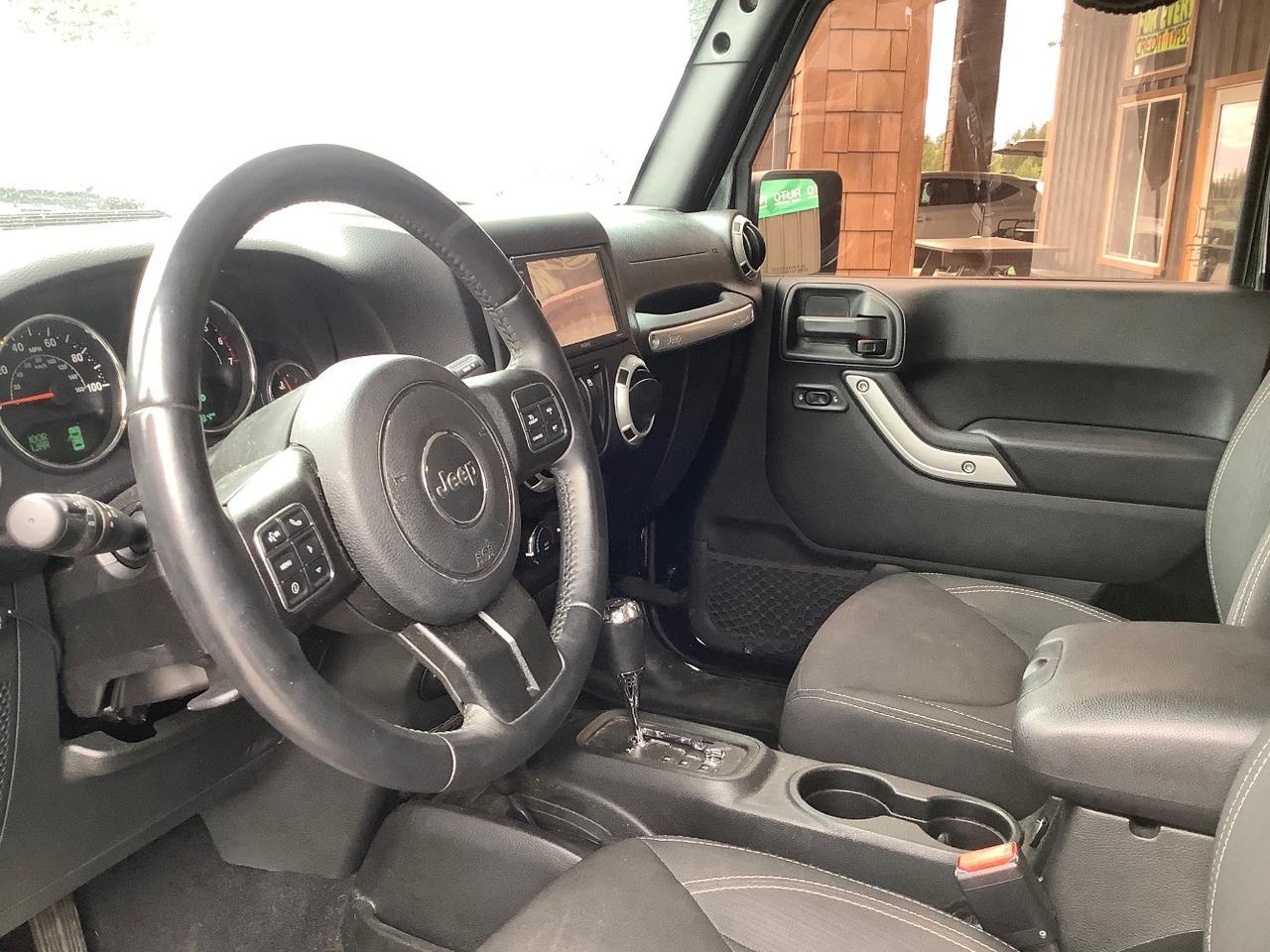 2018 Jeep Wrangler JK Sahara Hayden ID