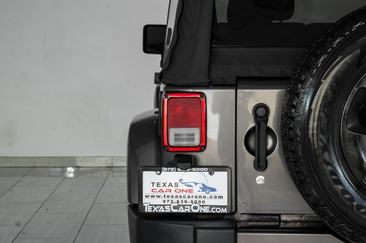 2018 Jeep Wrangler JK UNLIMITED SAHARA 4WD AUTOMATIC SOFT TOP CONVERTIBLE CRUISE CONTR Carrollton TX