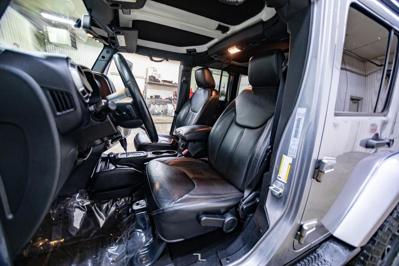 2018 Jeep Wrangler JK Unlimited 4x4 Altitude Leather Nav Red Deer AB