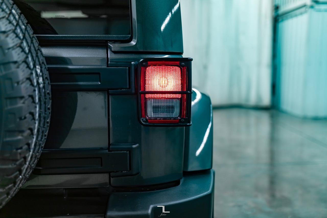 2018 Jeep Wrangler JK Unlimited 4x4 Altitude Leather Nav Red Deer AB