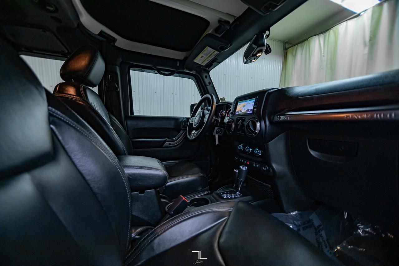 2018 Jeep Wrangler JK Unlimited 4x4 Altitude Leather Nav Red Deer AB