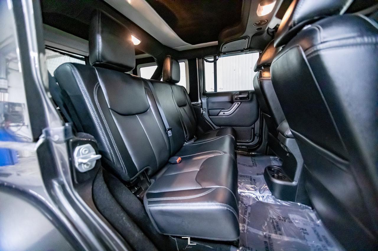 2018 Jeep Wrangler JK Unlimited 4x4 Altitude Leather Nav Red Deer AB