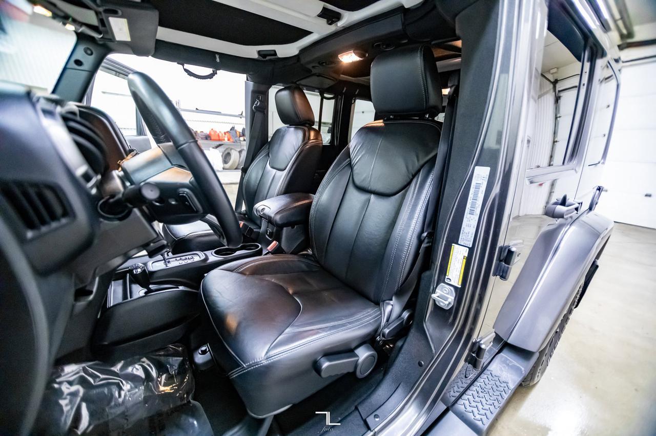 2018 Jeep Wrangler JK Unlimited 4x4 Altitude Leather Nav Red Deer AB