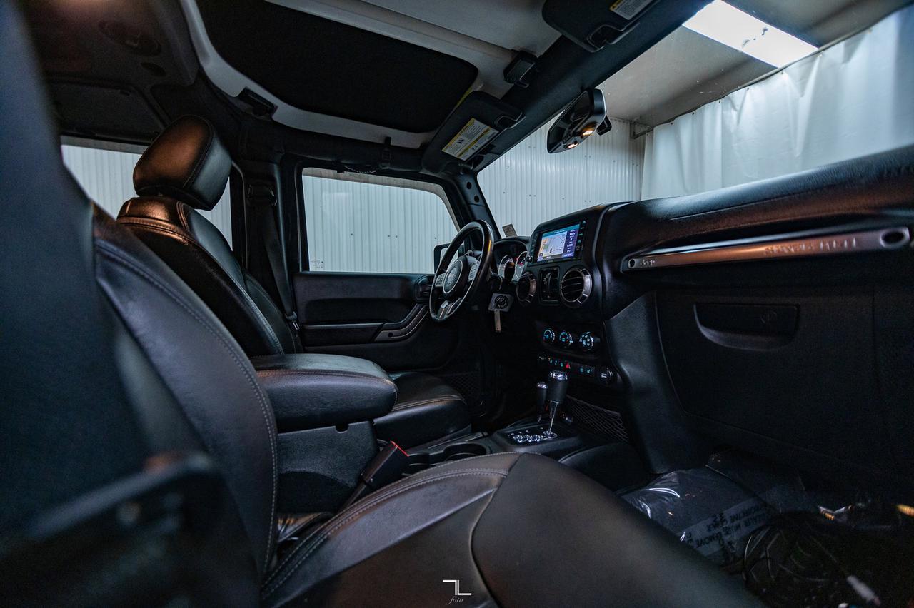 2018 Jeep Wrangler JK Unlimited 4x4 Altitude Leather Nav Red Deer AB