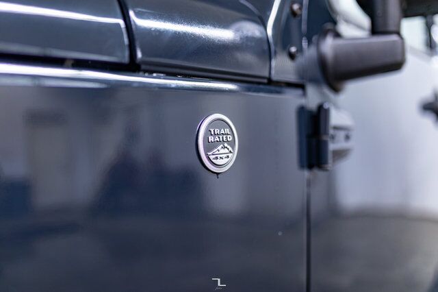 2018 Jeep Wrangler JK Unlimited 4x4 Altitude Leather Nav Red Deer AB