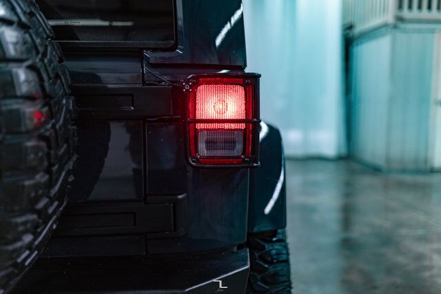 2018 Jeep Wrangler JK Unlimited 4x4 Altitude Leather Nav Red Deer AB