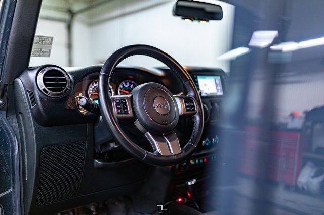 2018 Jeep Wrangler JK Unlimited 4x4 Altitude Leather Nav Red Deer AB