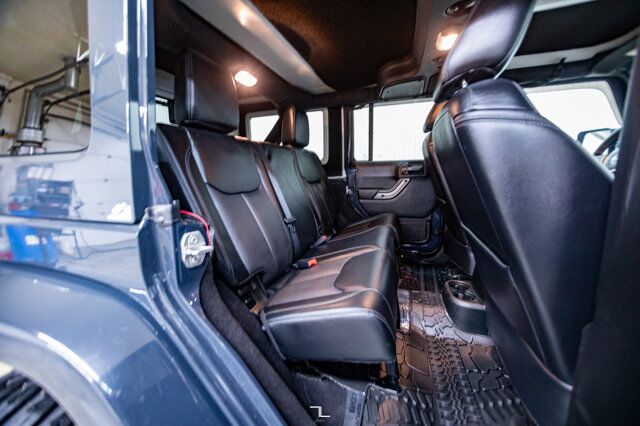 2018 Jeep Wrangler JK Unlimited 4x4 Altitude Leather Nav Red Deer AB