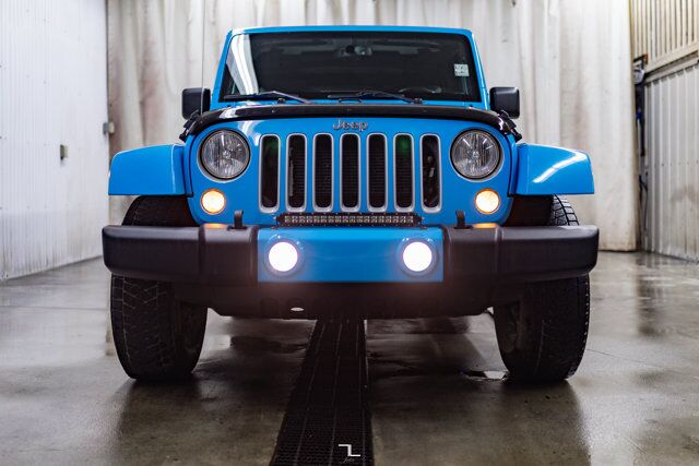 2018 Jeep Wrangler JK Unlimited 4x4 Sahara Nav Red Deer AB