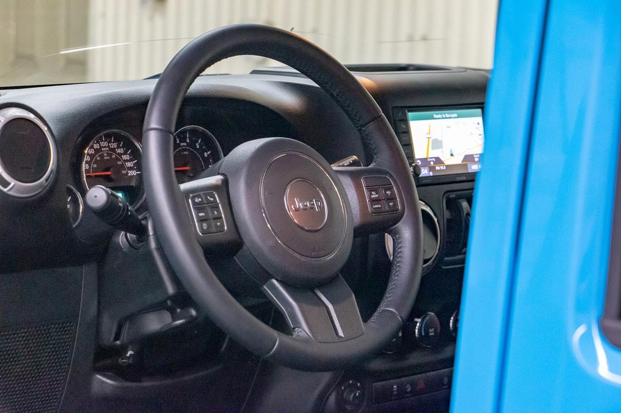 2018 Jeep Wrangler JK Unlimited 4x4 Sahara Nav Red Deer AB