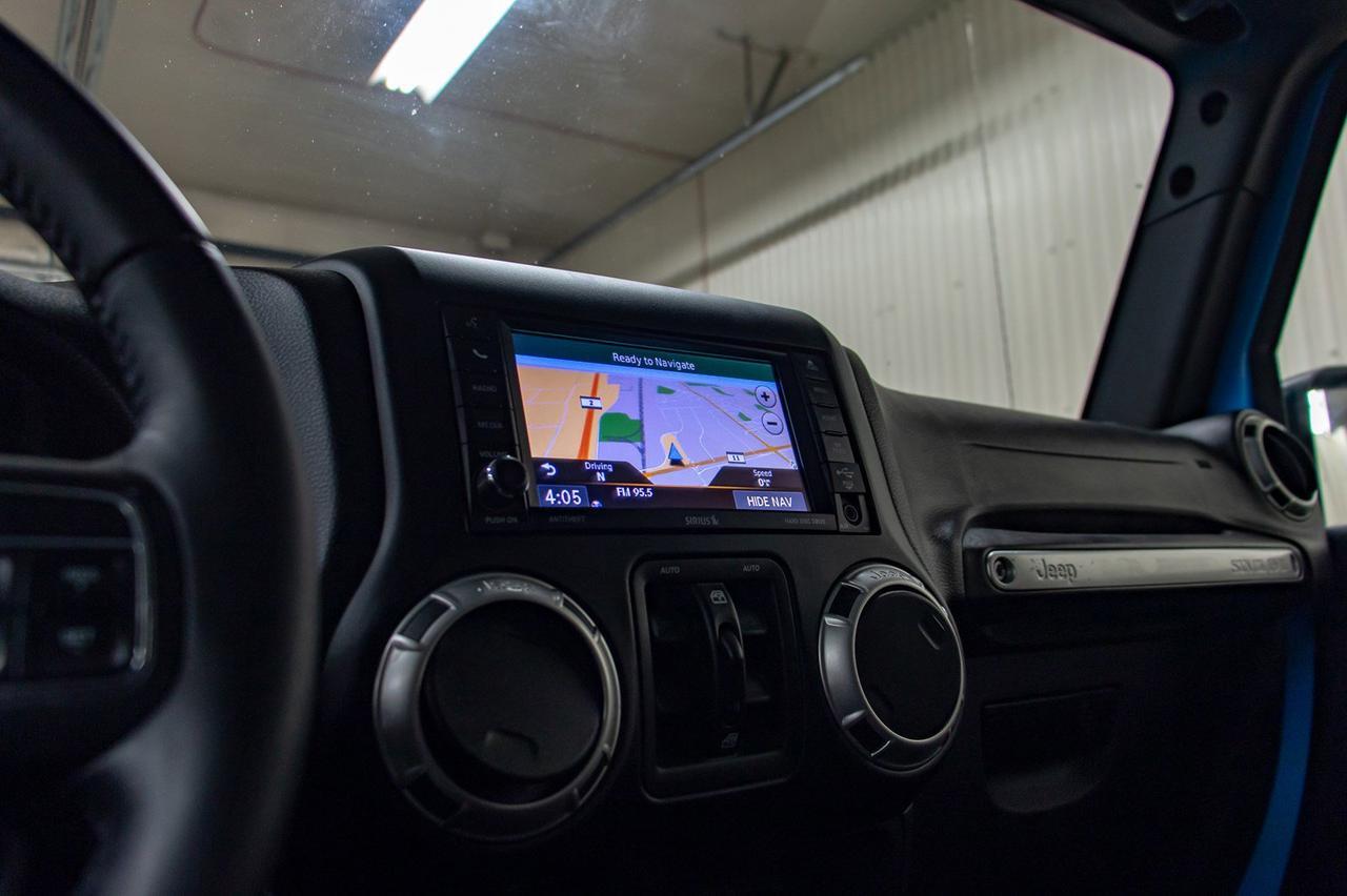 2018 Jeep Wrangler JK Unlimited 4x4 Sahara Nav Red Deer AB