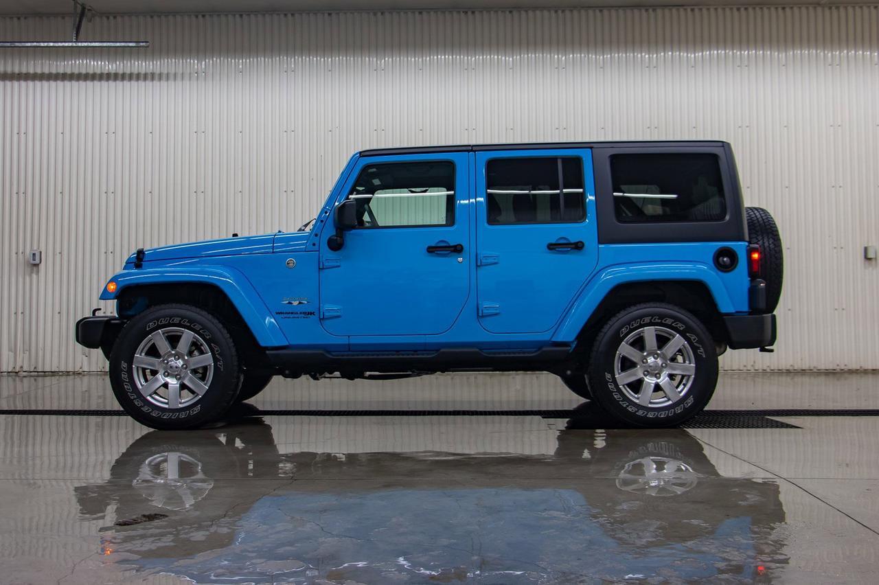 2018 Jeep Wrangler JK Unlimited 4x4 Sahara Nav Red Deer AB