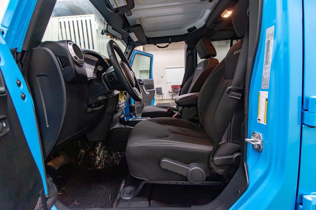 2018 Jeep Wrangler JK Unlimited 4x4 Sahara Nav Red Deer AB