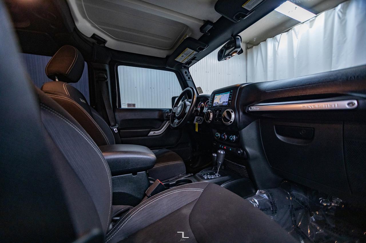 2018 Jeep Wrangler JK Unlimited 4x4 Sahara Nav Red Deer AB