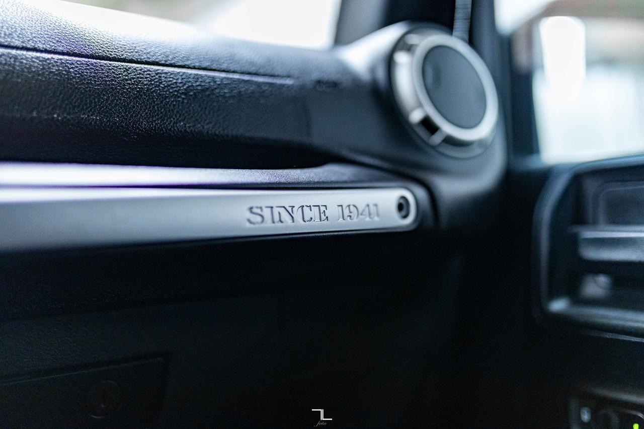 2018 Jeep Wrangler JK Unlimited 4x4 Sahara Nav Red Deer AB