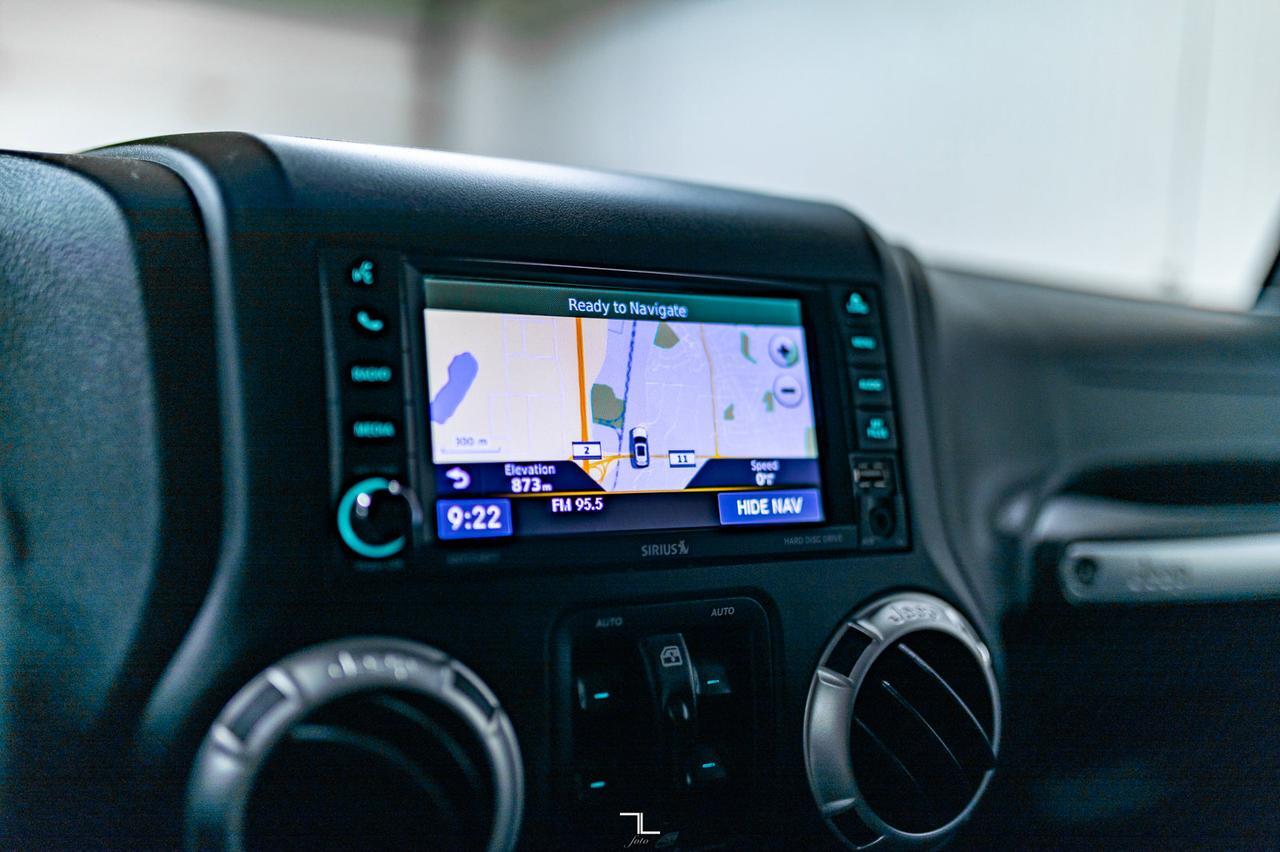 2018 Jeep Wrangler JK Unlimited 4x4 Sahara Nav Red Deer AB