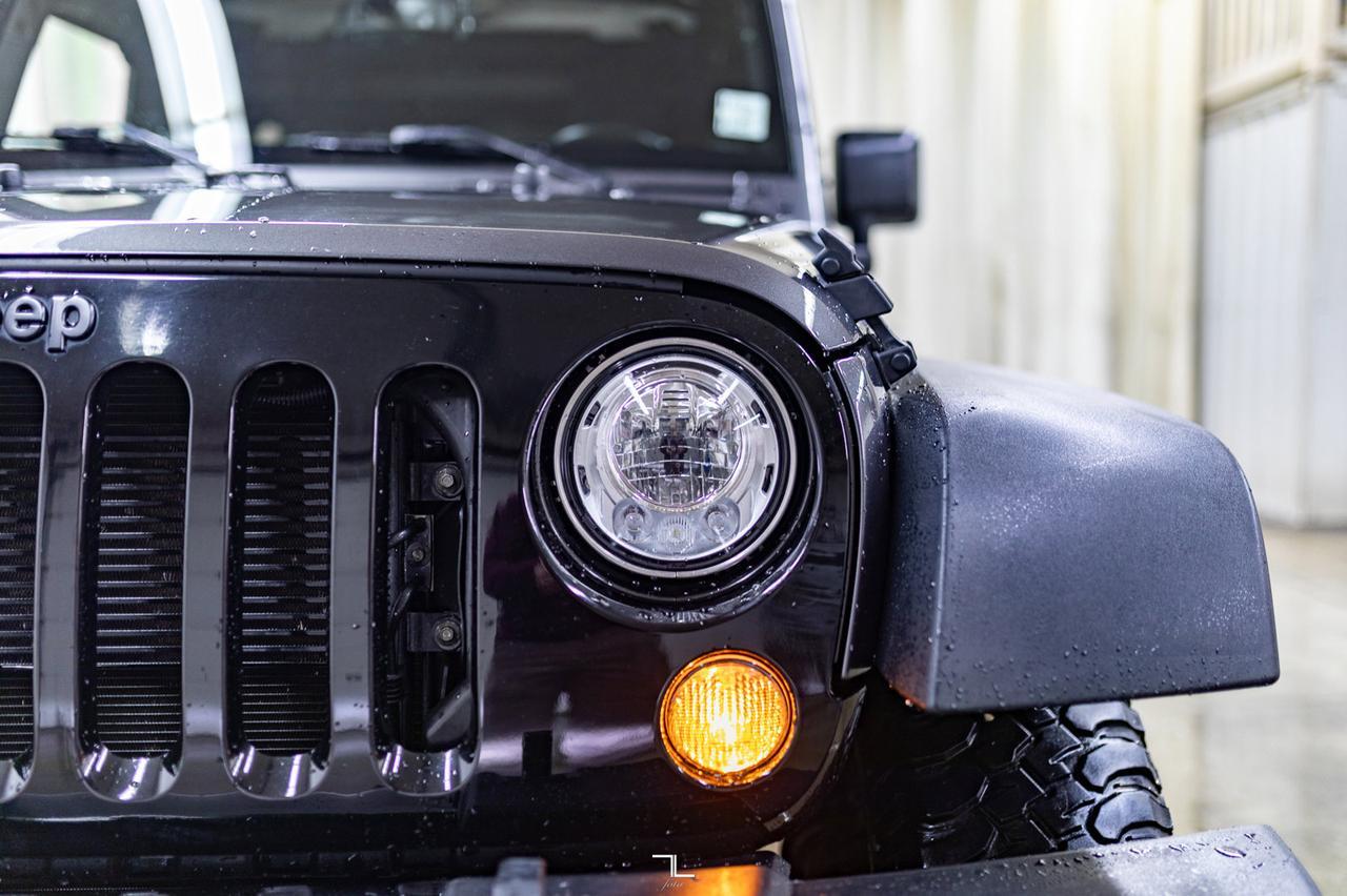 2018 Jeep Wrangler JK Unlimited 4x4 Willys Red Deer AB