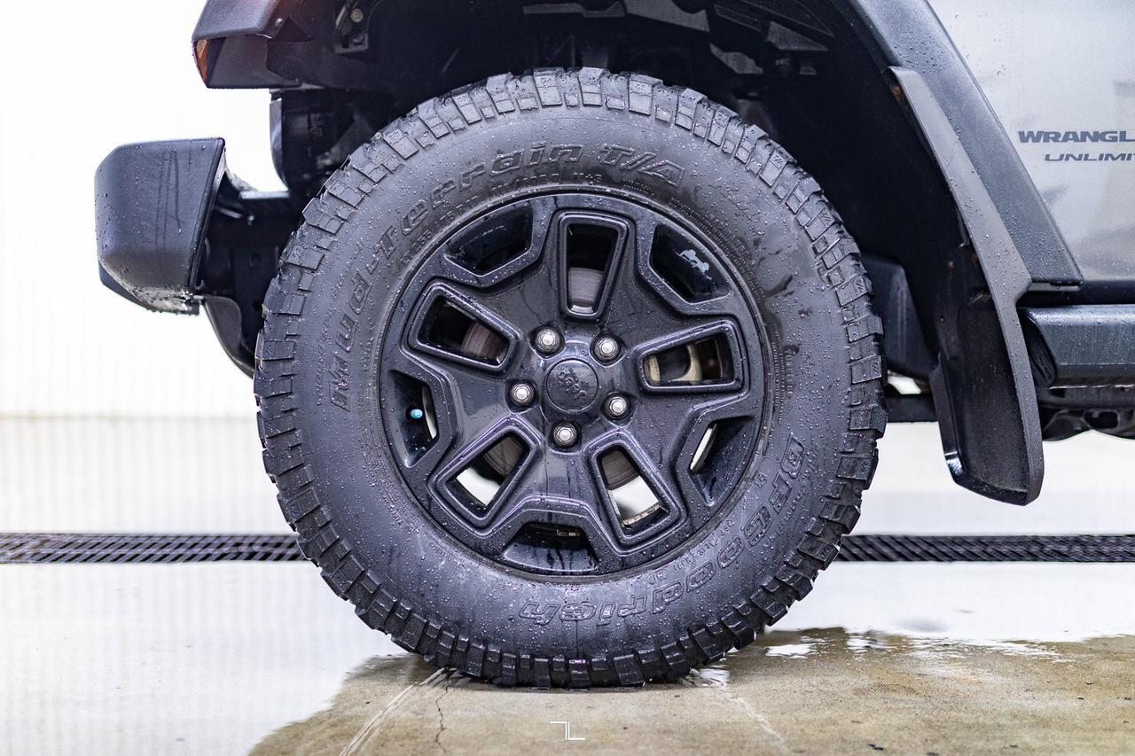 2018 Jeep Wrangler JK Unlimited 4x4 Willys Red Deer AB