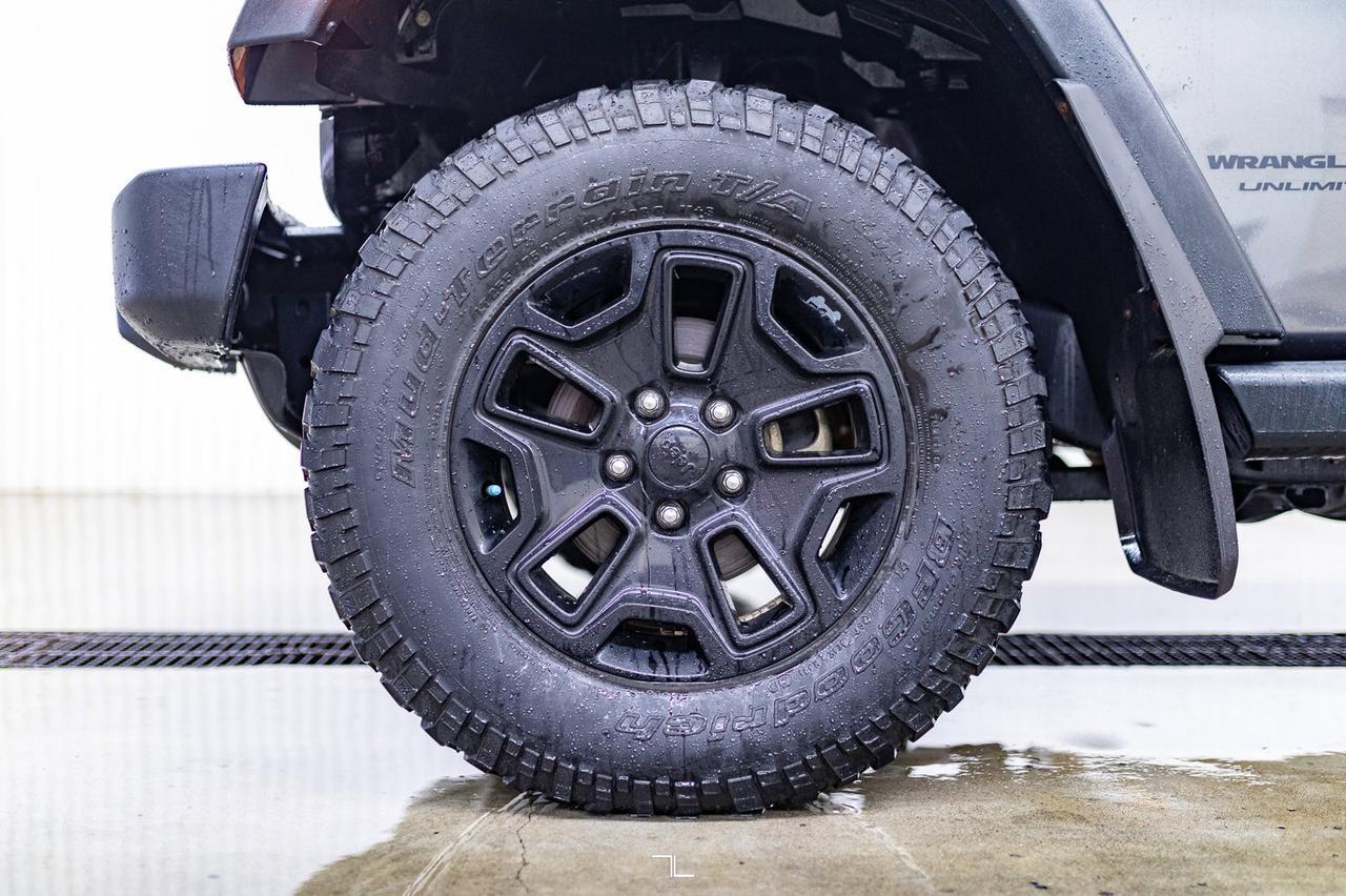 2018 Jeep Wrangler JK Unlimited 4x4 Willys Red Deer AB